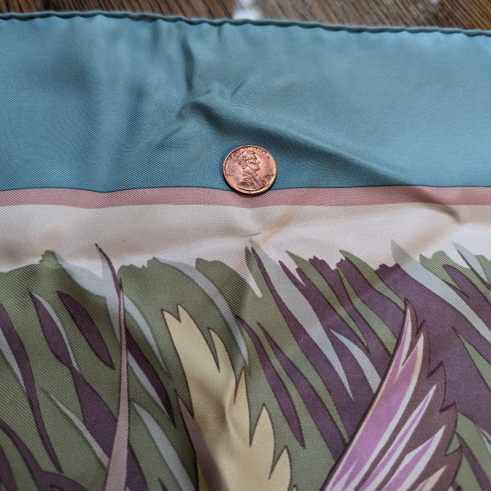 Vintage Hermes Cols Verts Blue Pastel 90 cm Silk Scarf Rare - Picture 10 of 16